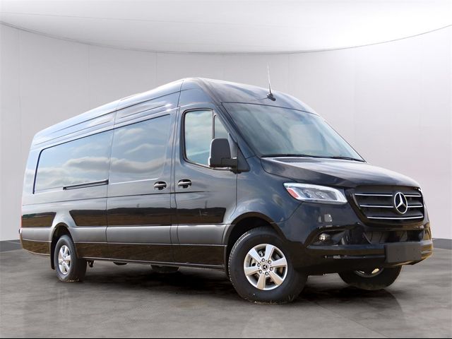 2024 Mercedes-Benz Sprinter Cargo