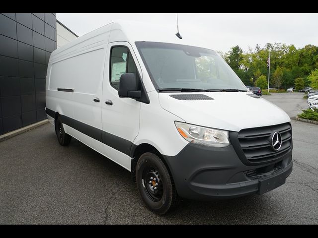 2024 Mercedes-Benz Sprinter Cargo