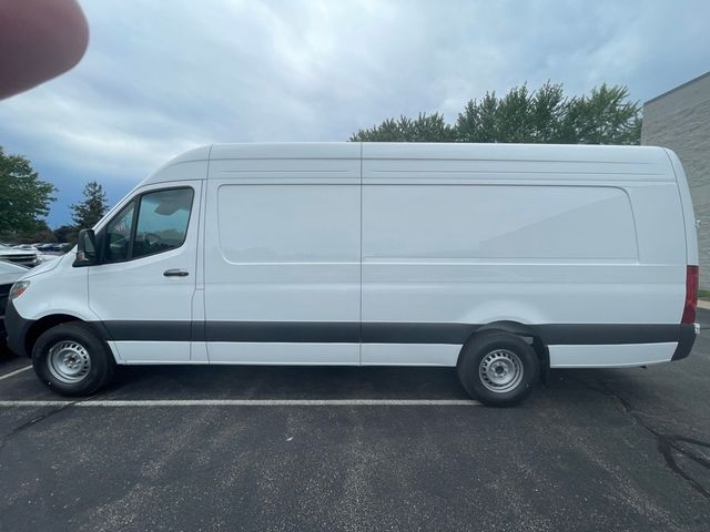 2024 Mercedes-Benz Sprinter Cargo