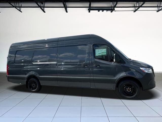 2024 Mercedes-Benz Sprinter Cargo