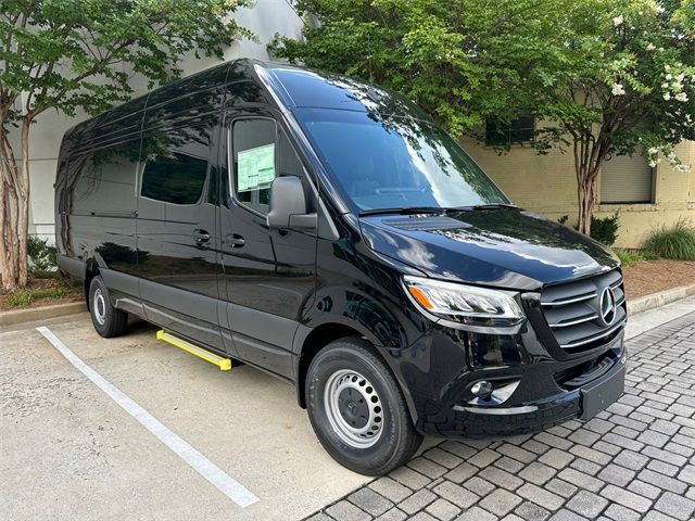 2024 Mercedes-Benz Sprinter Cargo