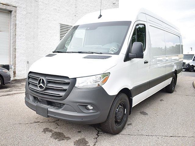 2024 Mercedes-Benz Sprinter Cargo