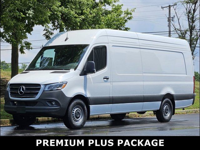 2024 Mercedes-Benz Sprinter Cargo