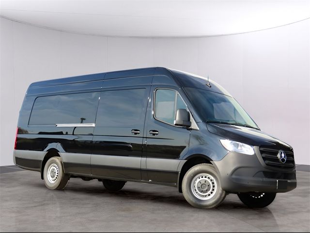 2024 Mercedes-Benz Sprinter Cargo