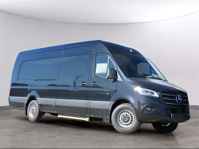 2024 Mercedes-Benz Sprinter Cargo