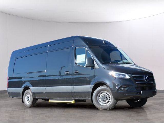 2024 Mercedes-Benz Sprinter Cargo