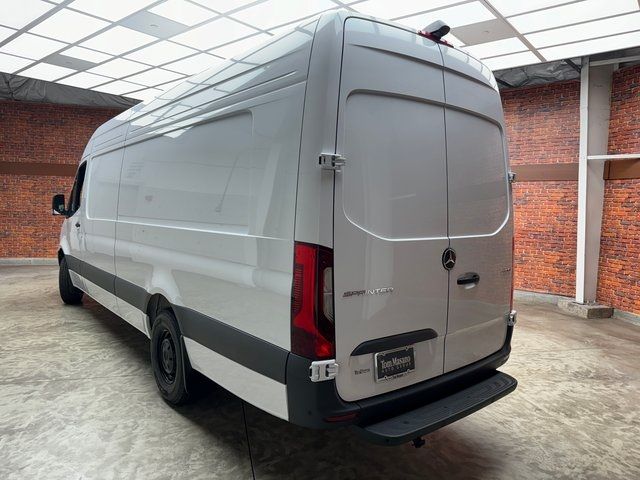 2024 Mercedes-Benz Sprinter Cargo