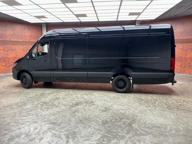 2024 Mercedes-Benz Sprinter Cargo