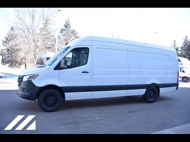 2024 Mercedes-Benz Sprinter Cargo