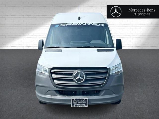 2024 Mercedes-Benz eSprinter Cargo Van Base