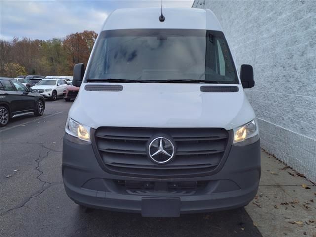 2024 Mercedes-Benz eSprinter Cargo Van Base