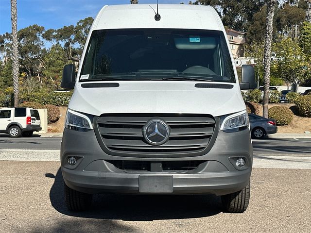 2024 Mercedes-Benz eSprinter Cargo Van Base