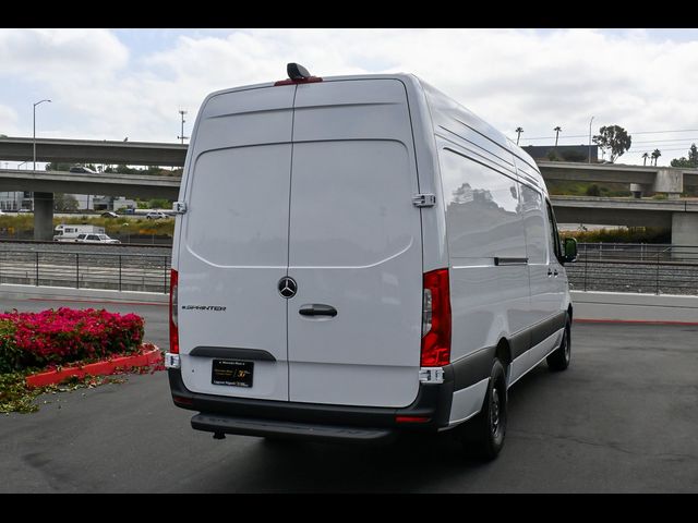 2024 Mercedes-Benz eSprinter Cargo Van Base