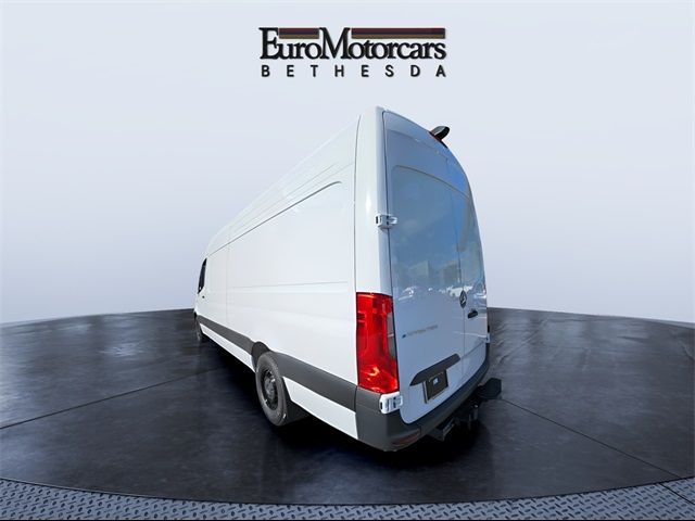 2024 Mercedes-Benz eSprinter Cargo Van Base