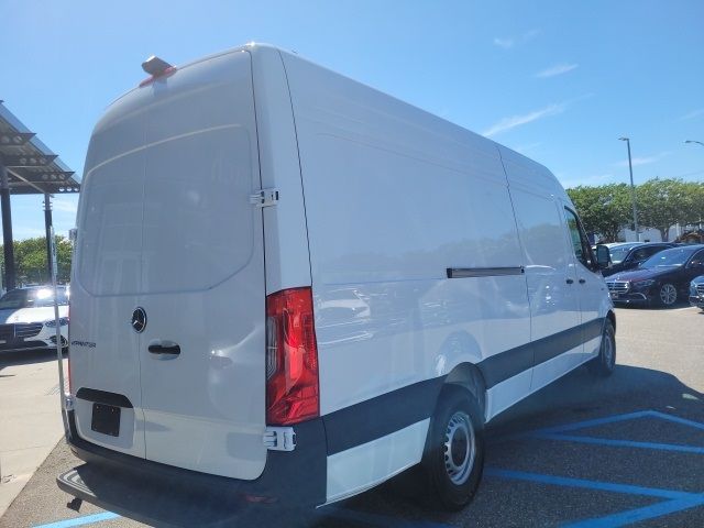 2024 Mercedes-Benz eSprinter Cargo Van Base