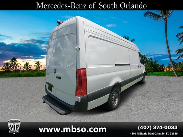 2024 Mercedes-Benz eSprinter Cargo Van Base