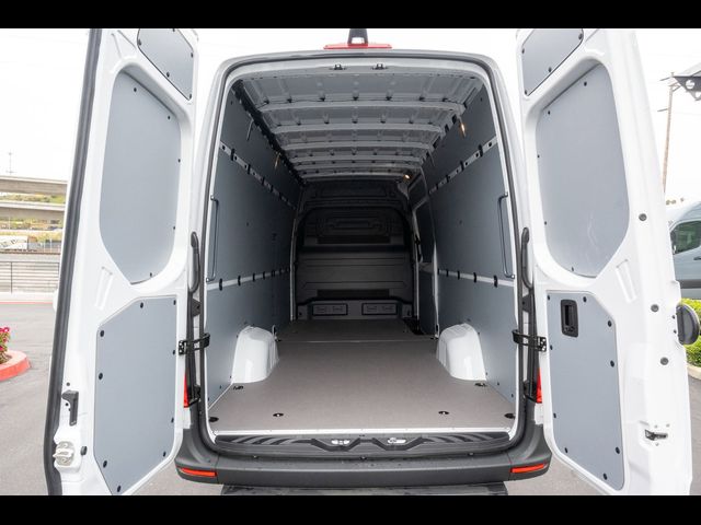 2024 Mercedes-Benz eSprinter Cargo Van Base