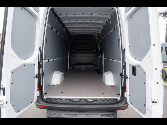 2024 Mercedes-Benz eSprinter Cargo Van Base