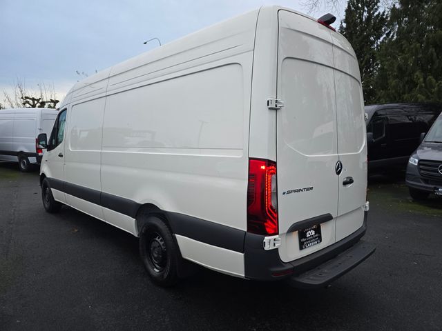 2024 Mercedes-Benz eSprinter Cargo Van Base