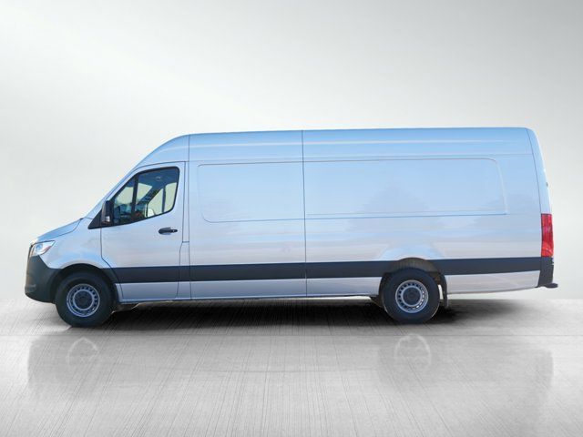 2024 Mercedes-Benz Sprinter Cargo