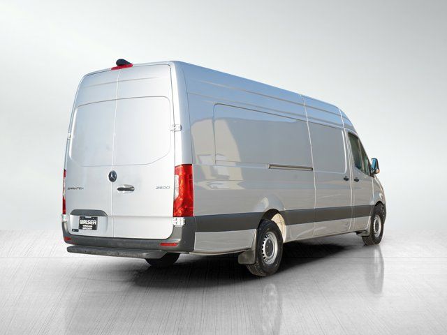 2024 Mercedes-Benz Sprinter Cargo