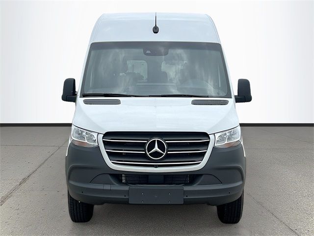 2024 Mercedes-Benz Sprinter Base