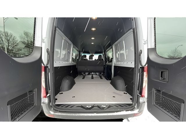 2024 Mercedes-Benz Sprinter Base