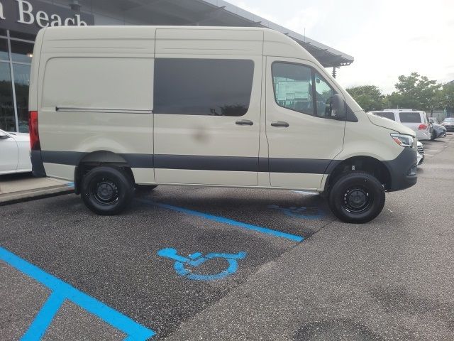 2024 Mercedes-Benz Sprinter Base