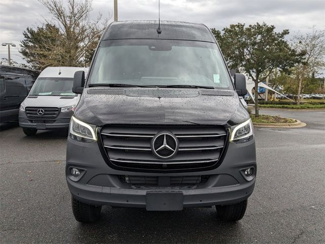 2024 Mercedes-Benz Sprinter Crew