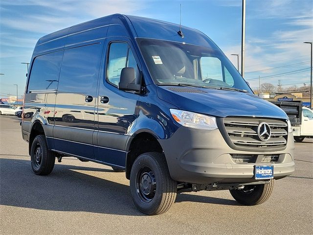 2024 Mercedes-Benz Sprinter Crew