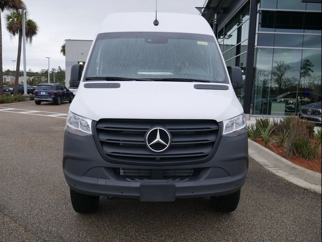 2024 Mercedes-Benz Sprinter Crew