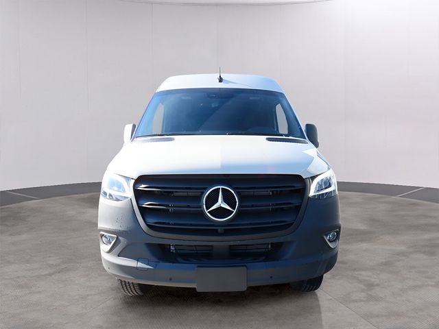 2024 Mercedes-Benz Sprinter Crew