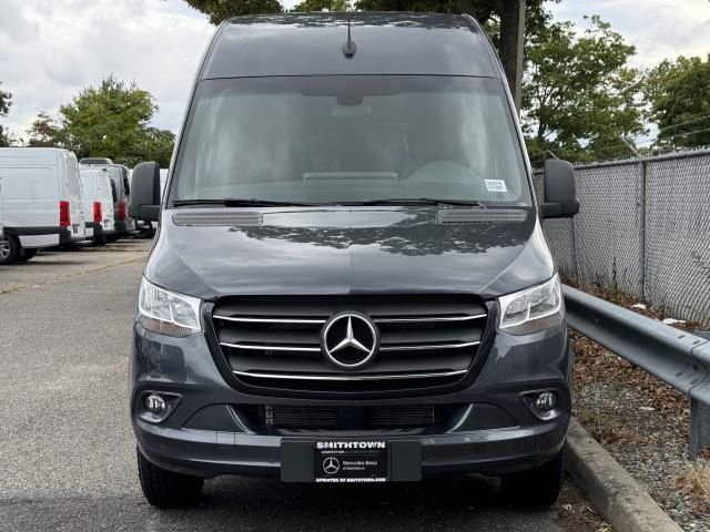 2024 Mercedes-Benz Sprinter Base