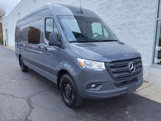 2024 Mercedes-Benz Sprinter Base