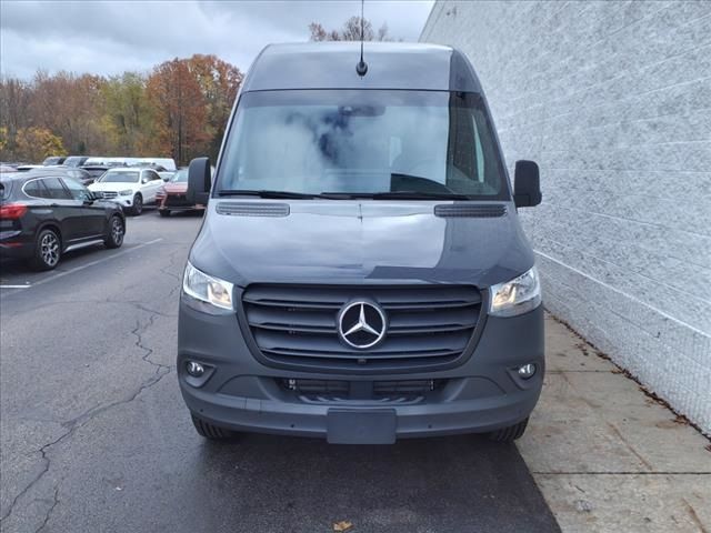 2024 Mercedes-Benz Sprinter Base