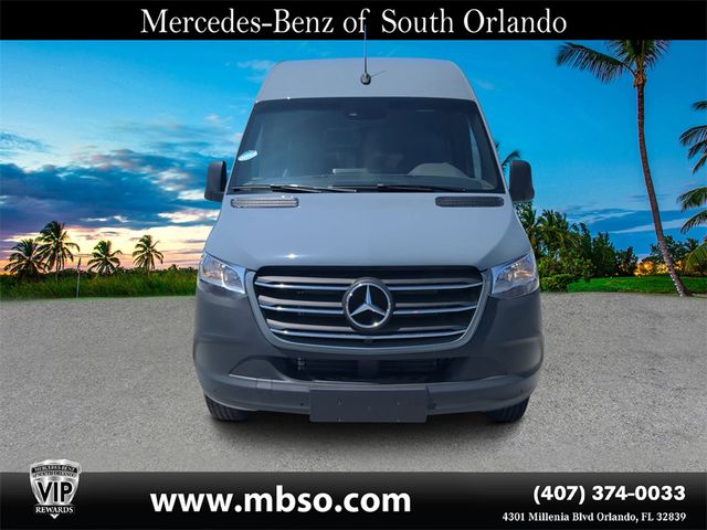 2024 Mercedes-Benz Sprinter Base