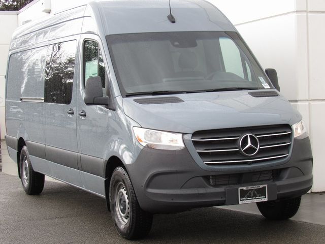 2024 Mercedes-Benz Sprinter Base