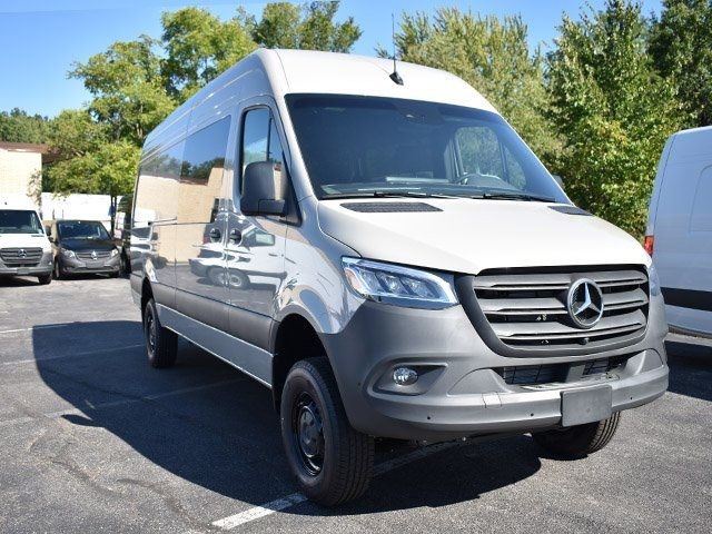 2024 Mercedes-Benz Sprinter Base