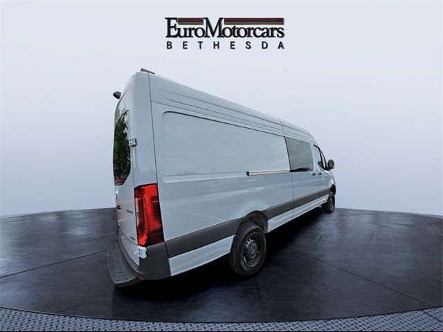 2024 Mercedes-Benz Sprinter Base