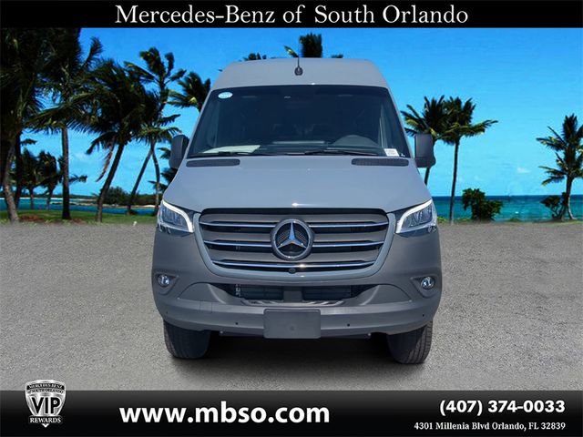 2024 Mercedes-Benz Sprinter Base