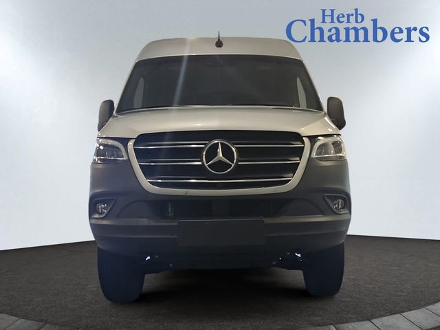 2024 Mercedes-Benz Sprinter Base