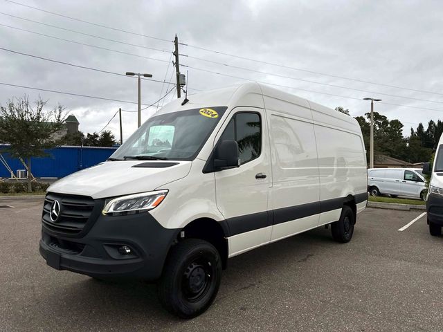 2024 Mercedes-Benz Sprinter Base