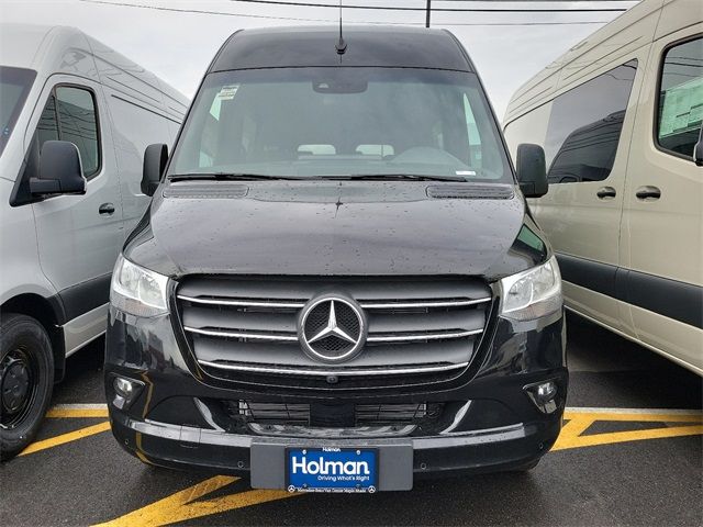 2024 Mercedes-Benz Sprinter Passsenger