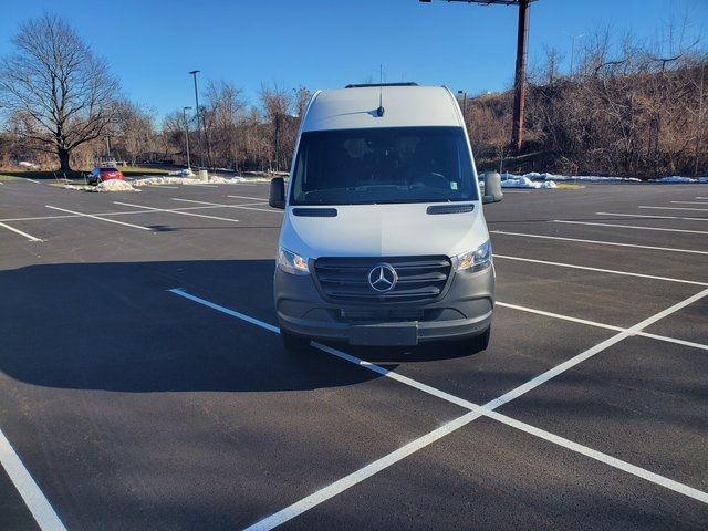 2024 Mercedes-Benz Sprinter Passsenger