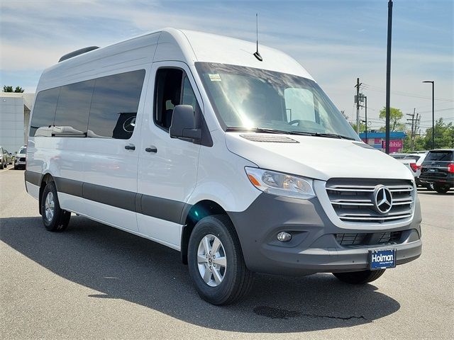 2024 Mercedes-Benz Sprinter Passsenger