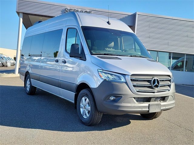 2024 Mercedes-Benz Sprinter Passsenger