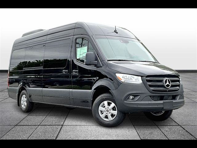 2024 Mercedes-Benz Sprinter Passsenger