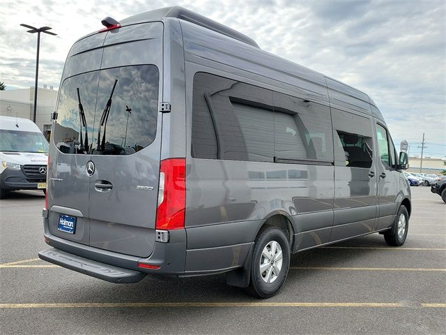 2024 Mercedes-Benz Sprinter Passsenger