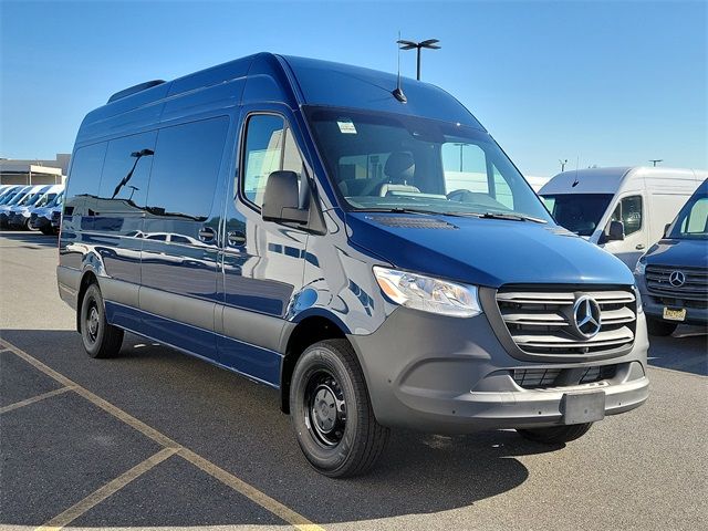 2024 Mercedes-Benz Sprinter Passsenger