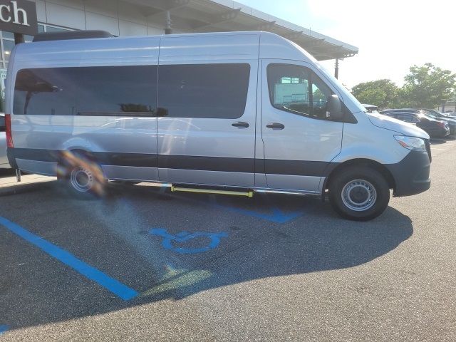 2024 Mercedes-Benz Sprinter Passsenger